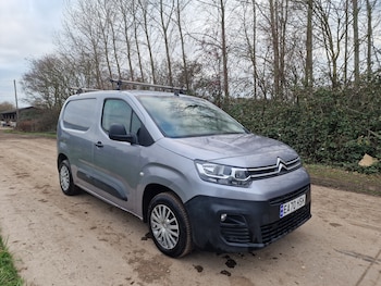 Used Citroen Berlingo 2020 for sale - 77077837: Photo