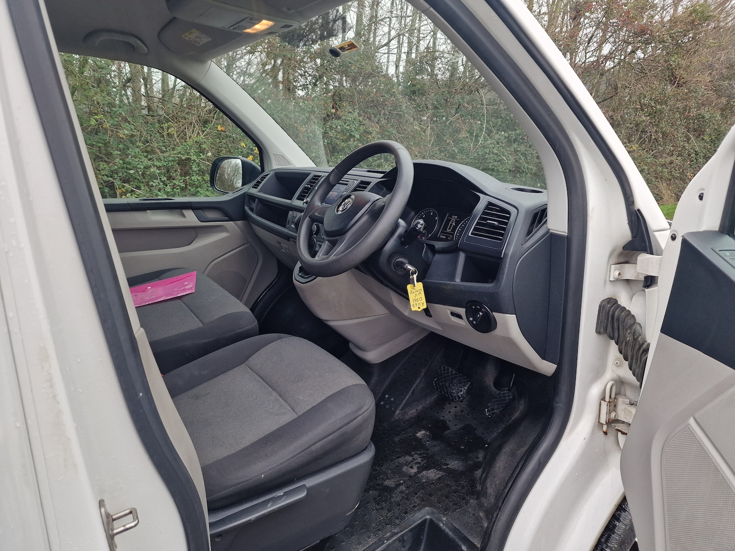 Used Volkswagen Transporter 2017 for sale - 76971618: Photo 17