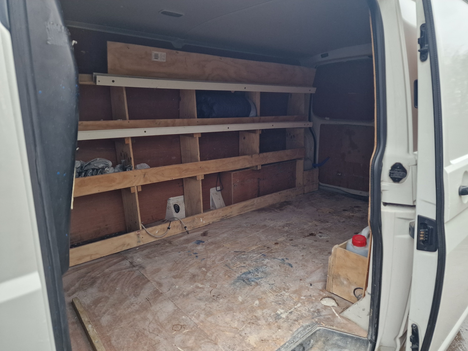 Used Volkswagen Transporter 2017 for sale - 76971618: Photo 19