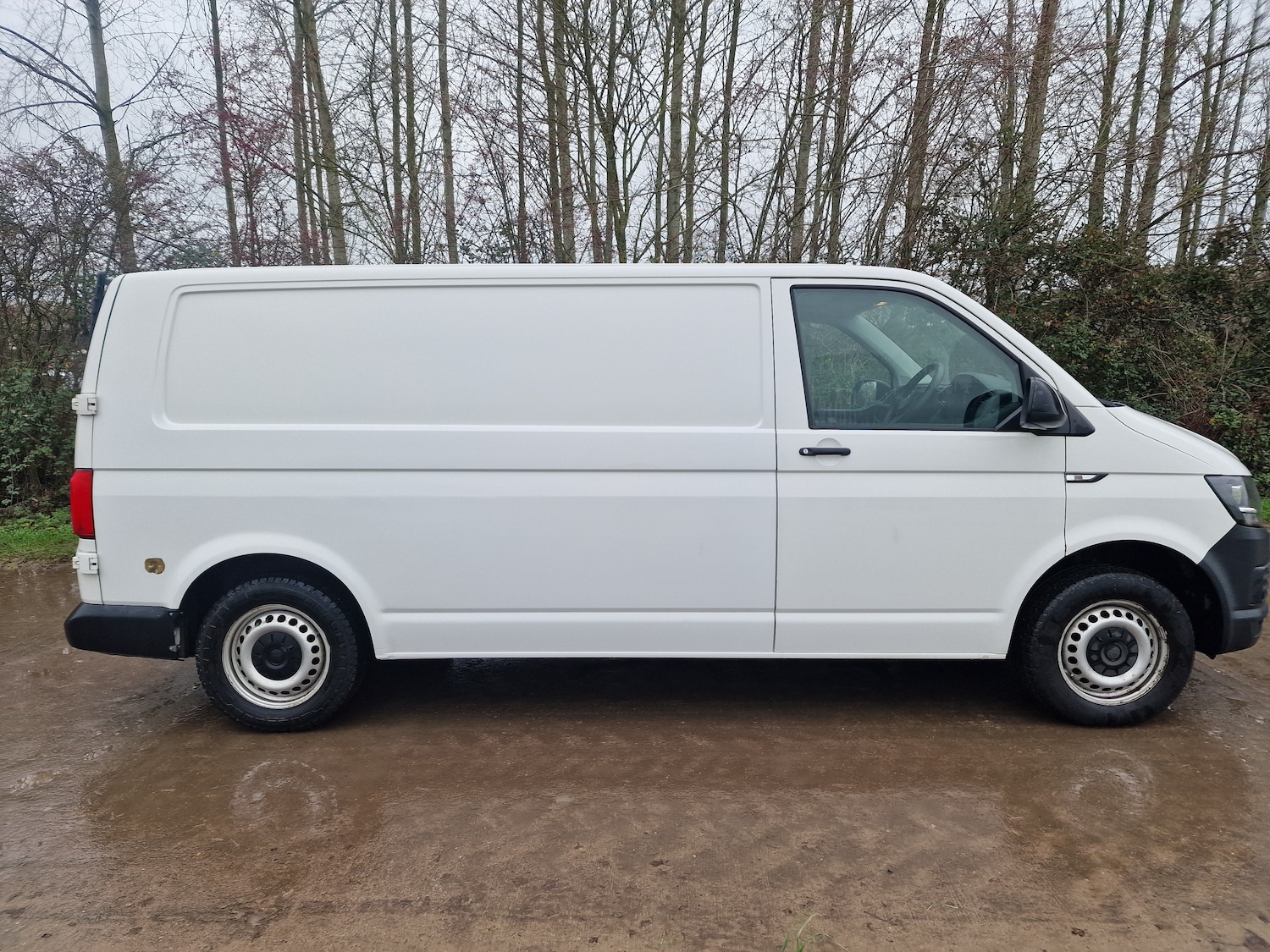 Used Volkswagen Transporter 2017 for sale - 76971618: Photo 4