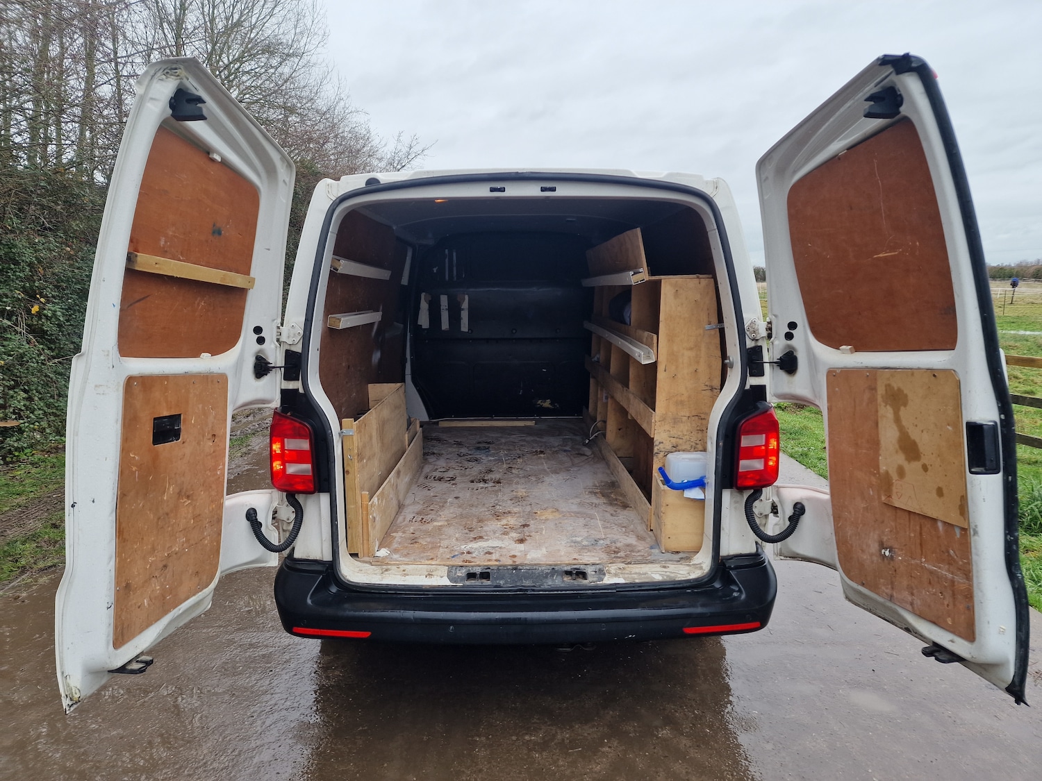 Used Volkswagen Transporter 2017 for sale - 76971618: Photo 8