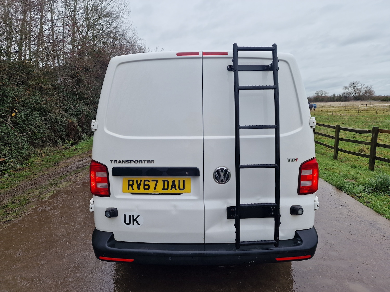 Used Volkswagen Transporter 2017 for sale - 76971618: Photo 9