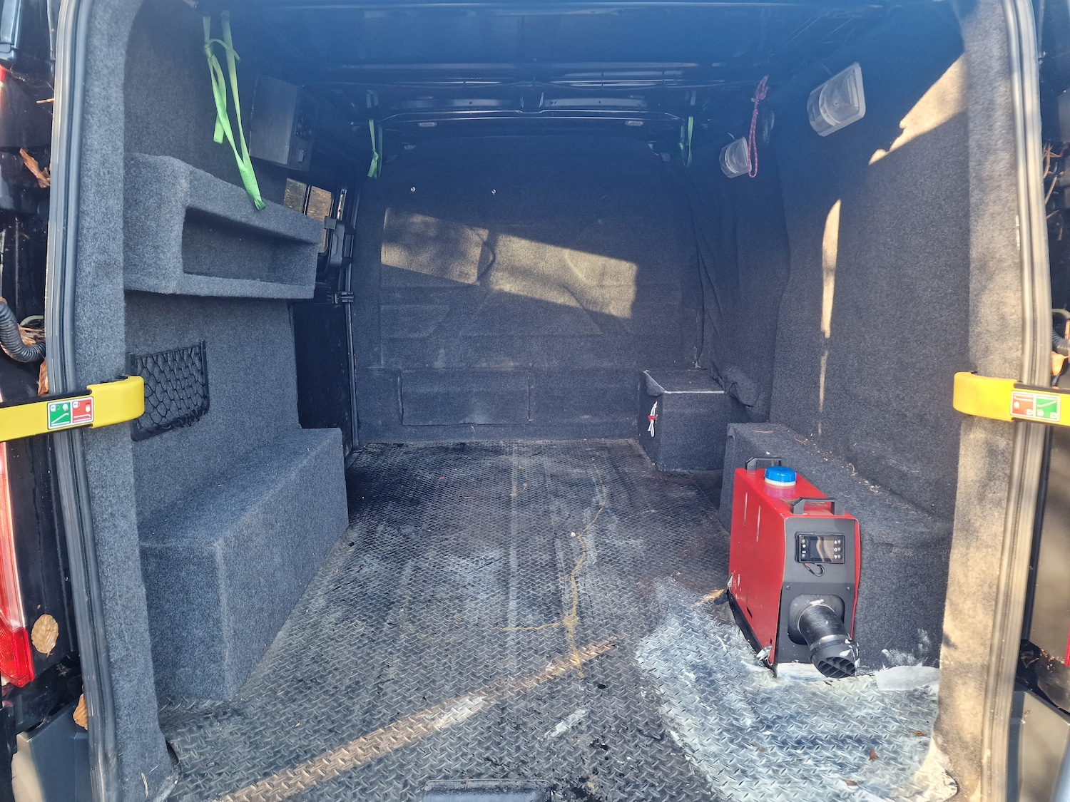 Used Ford Transit Custom 2017 for sale - 76791359: Photo 10