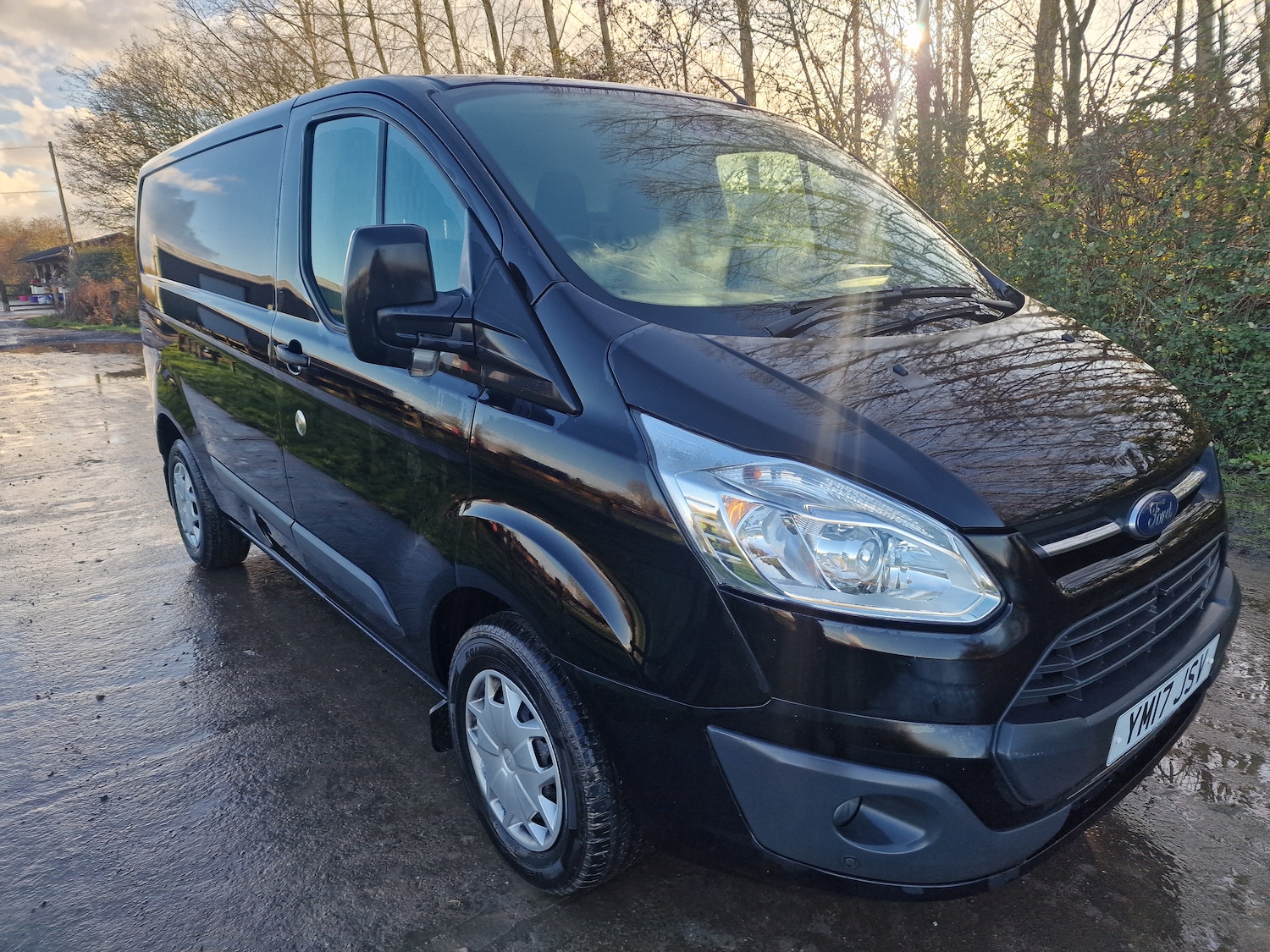 Used Ford Transit Custom 2017 for sale - 76791359: Photo 3