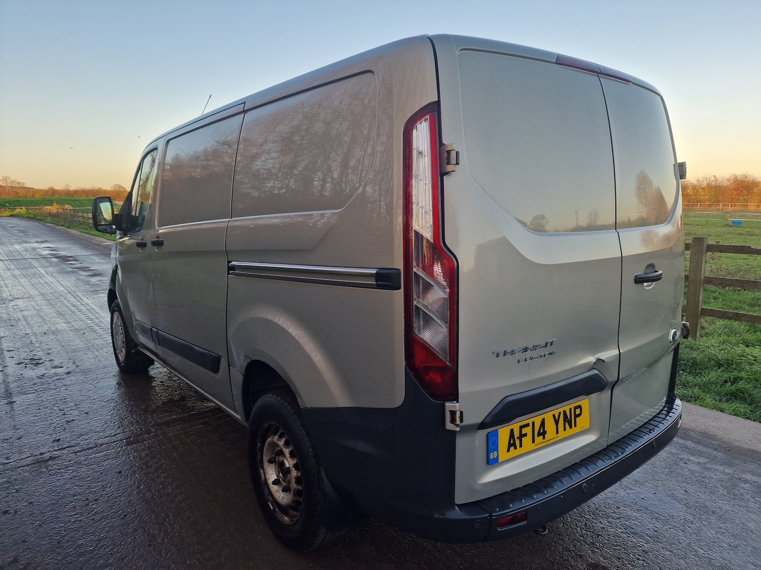 Used Ford Transit Custom 2014 for sale - 76697277: Photo 6