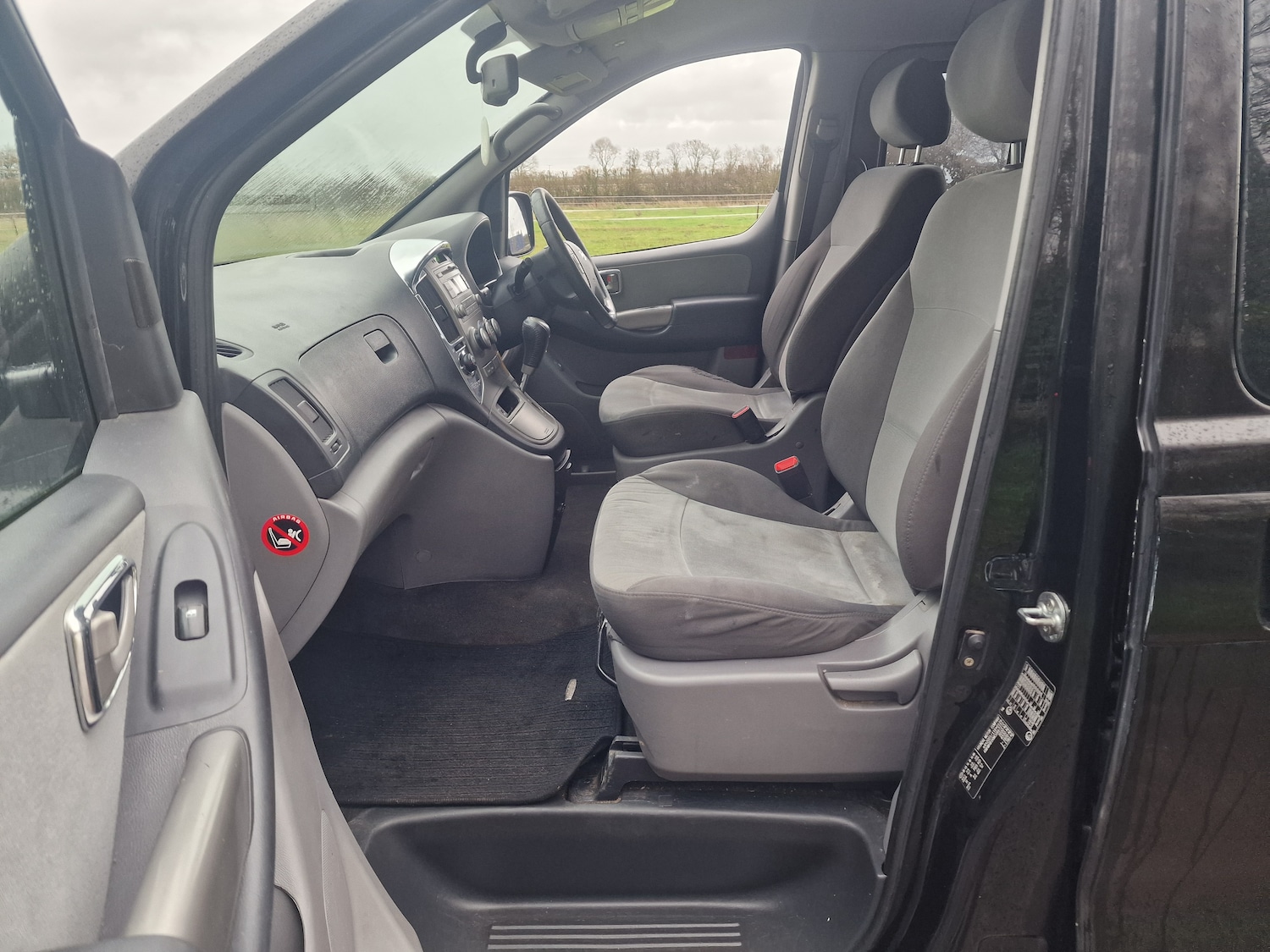 Used Hyundai i800 2012 for sale - 76763348: Photo 10