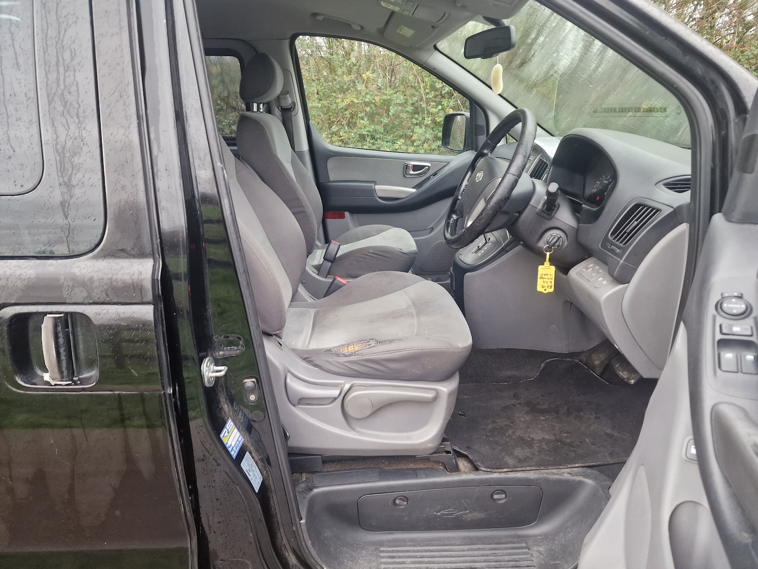 Used Hyundai i800 2012 for sale - 76763348: Photo 16