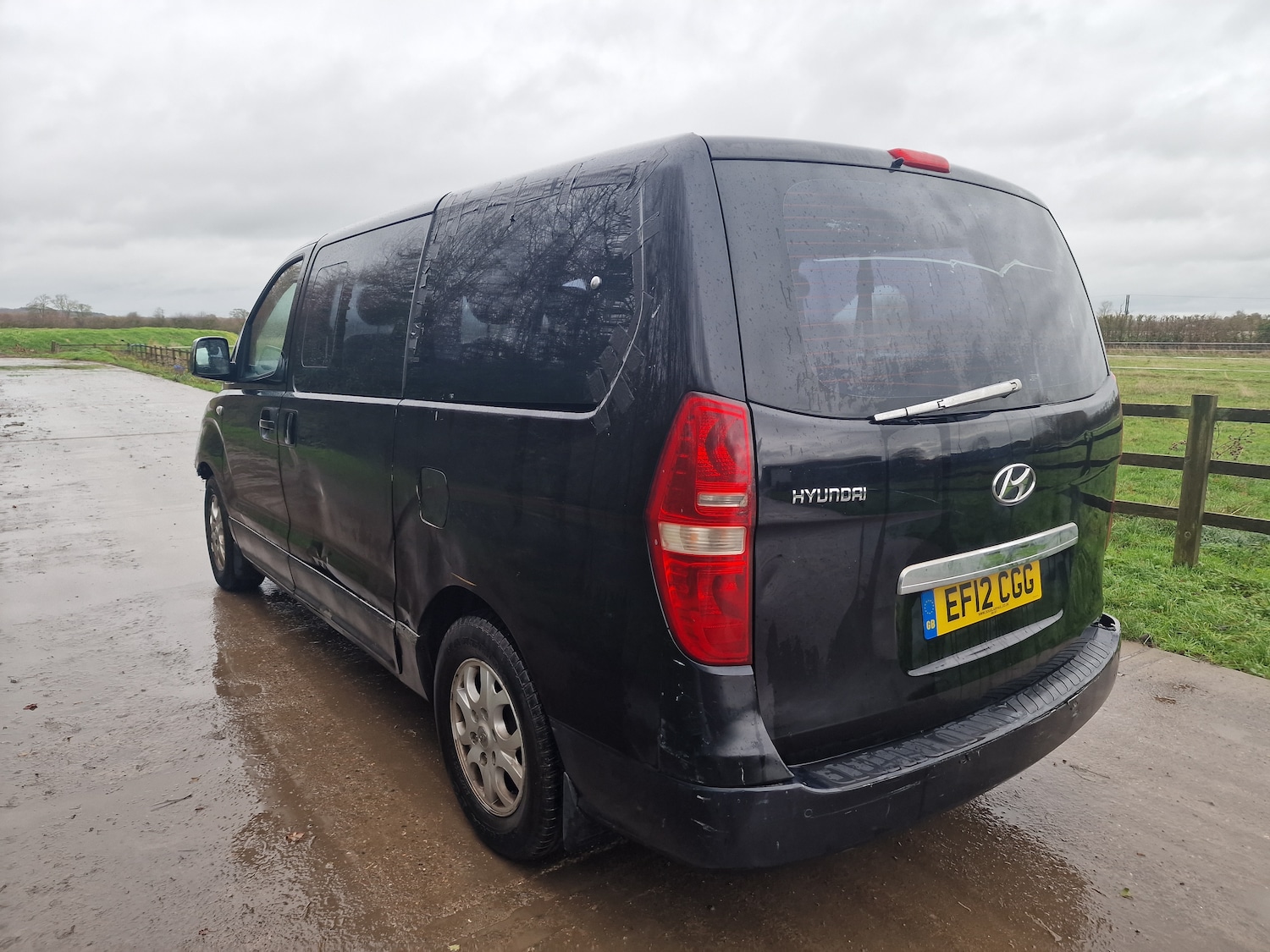 Used Hyundai i800 2012 for sale - 76763348: Photo 8