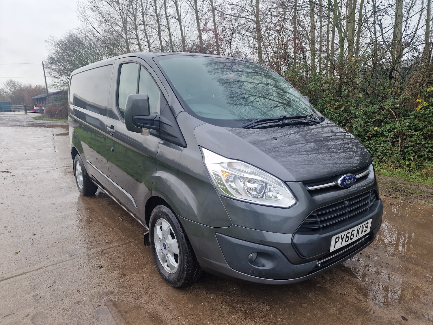 Used Ford Transit Custom 2017 for sale - 76919877: Photo 2