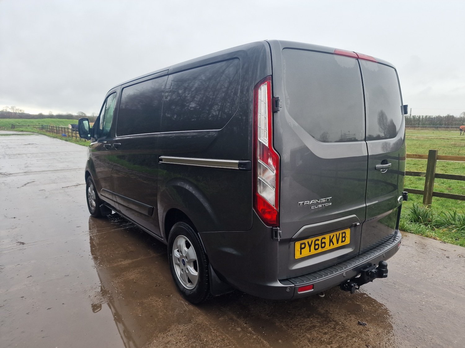 Used Ford Transit Custom 2017 for sale - 76919877: Photo 8