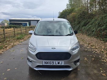 Ford - Transit Courier