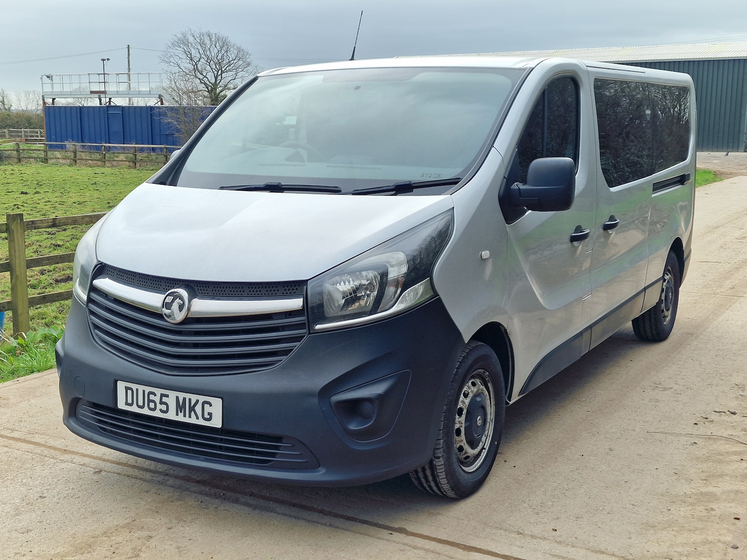 Used Vauxhall Vivaro 2015 for sale - 77872332: Photo 3