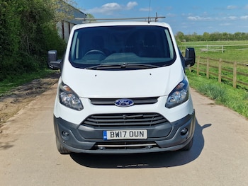 Used Ford Transit Custom 2017 for sale - 78329741: Photo