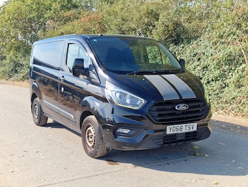 Used Ford Transit Custom 2018 for sale - 79411015: Photo