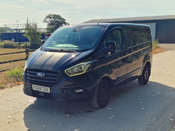Used Ford Transit Custom 2018 for sale - 79411015: Photo