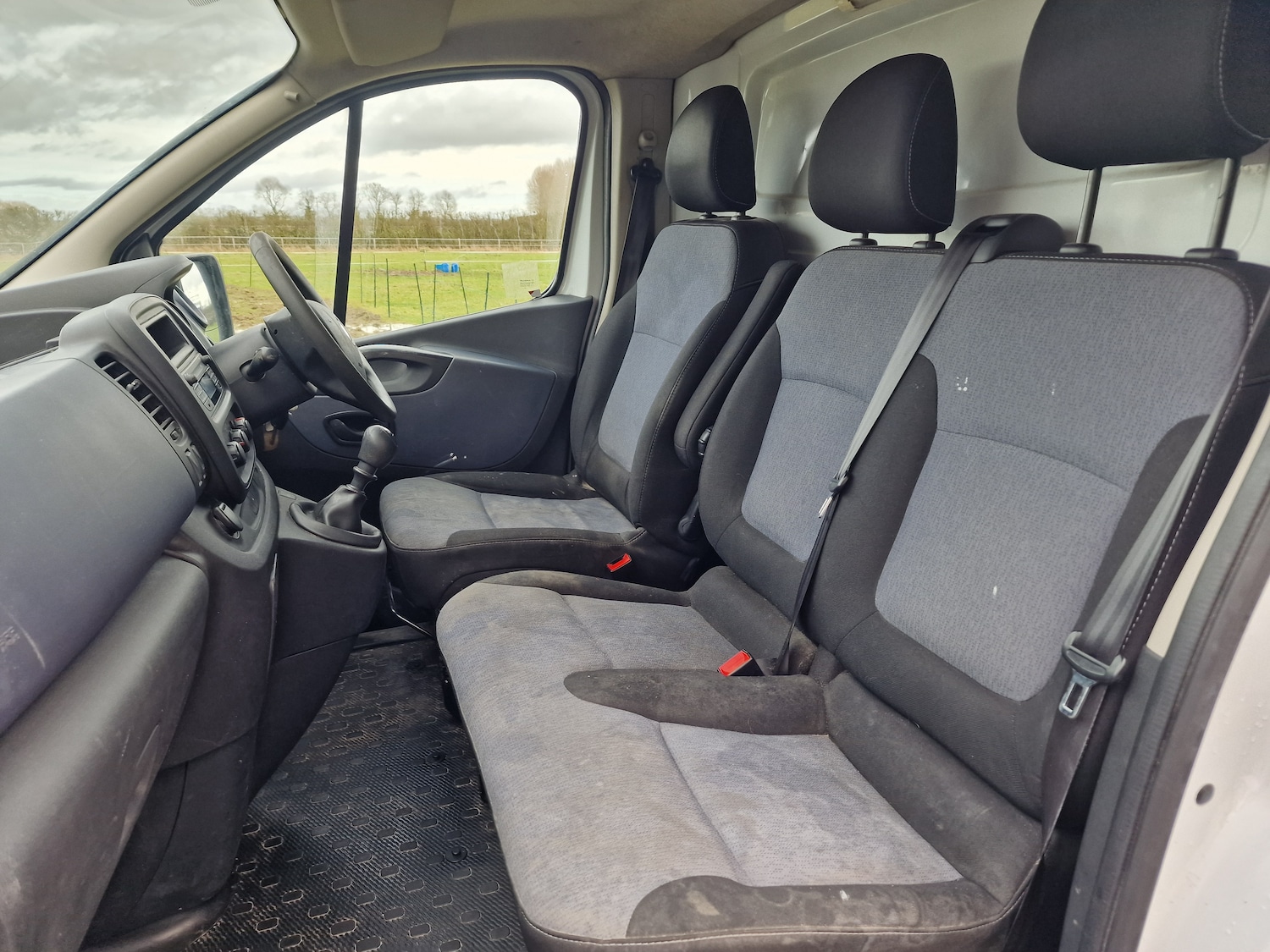Used Vauxhall Vivaro 2016 for sale - 77631175: Photo 14