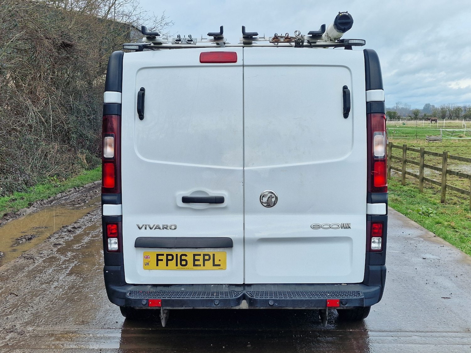Used Vauxhall Vivaro 2016 for sale - 77631175: Photo 6