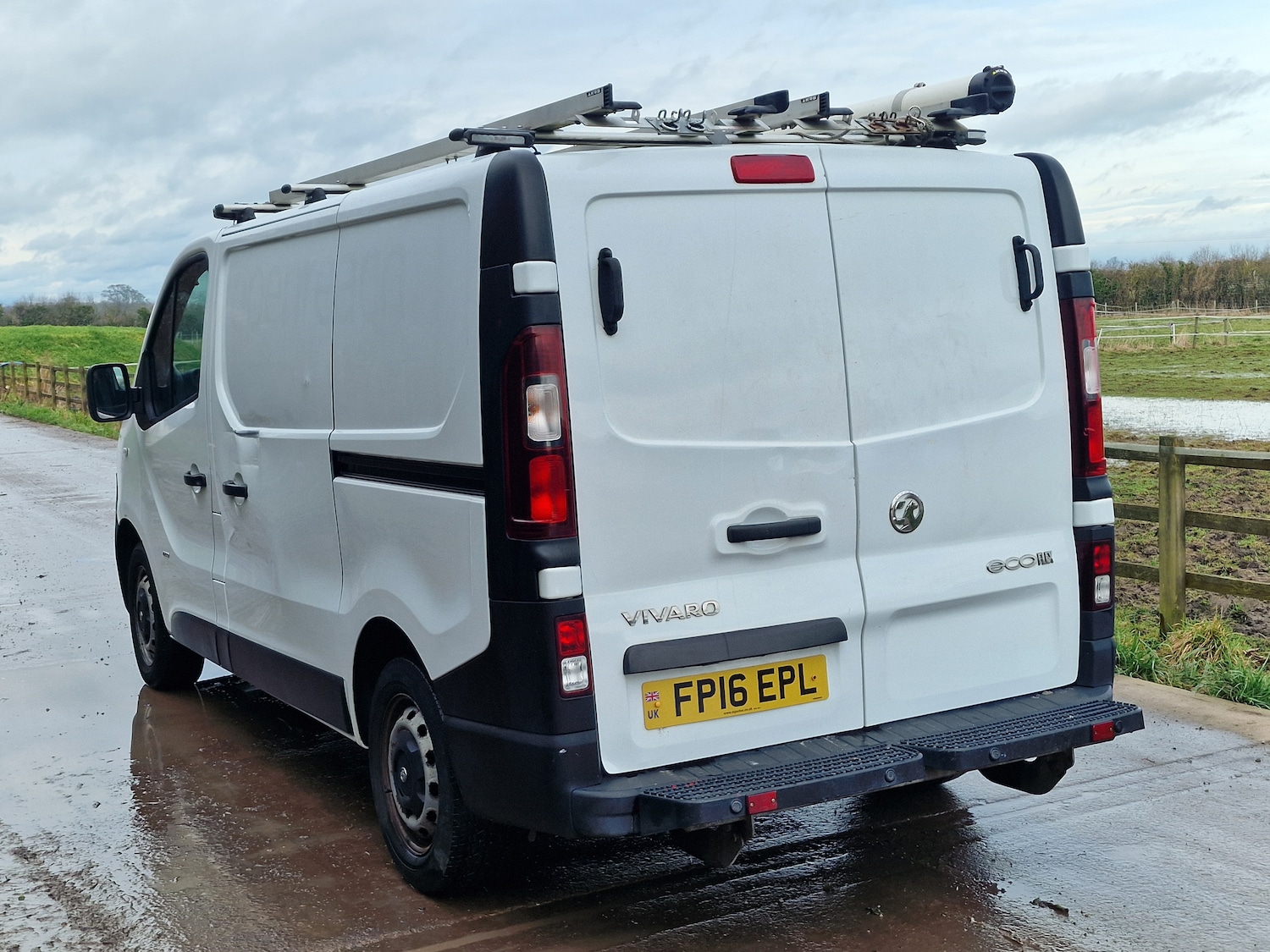Used Vauxhall Vivaro 2016 for sale - 77631175: Photo 7