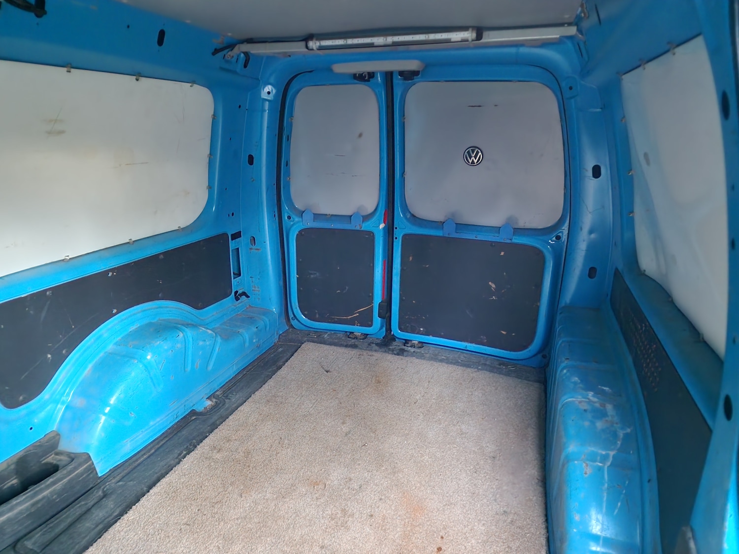 Used Volkswagen Caddy Maxi 2011 for sale - 76692883: Photo 21