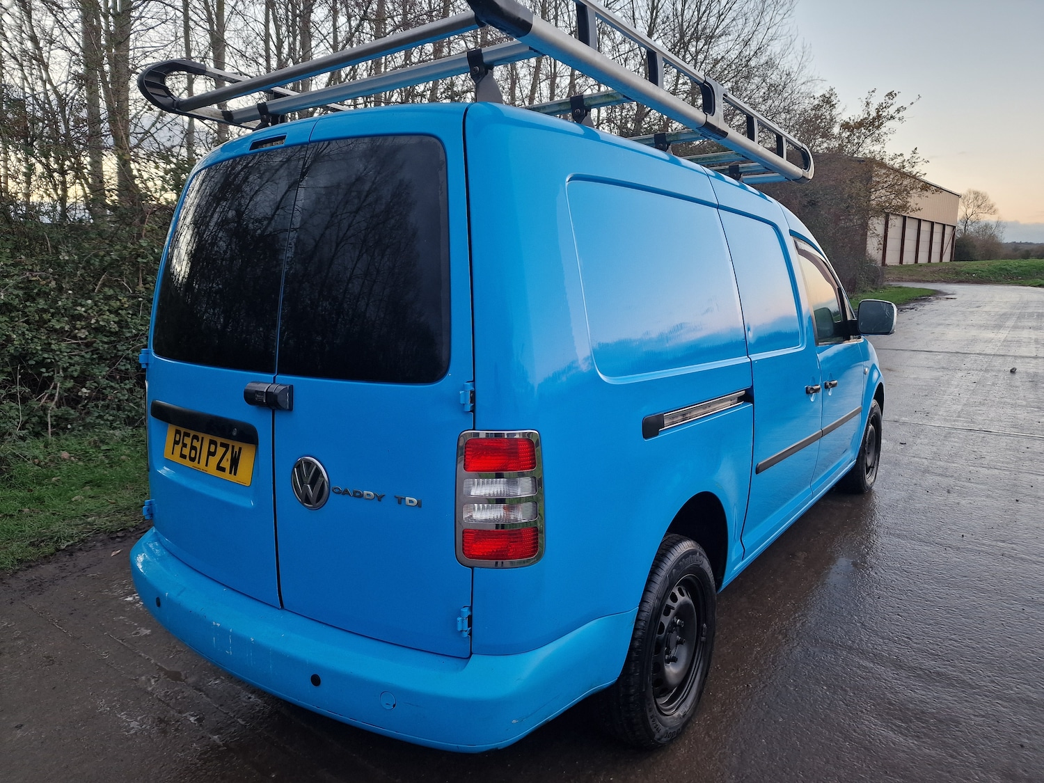 Used Volkswagen Caddy Maxi 2011 for sale - 76692883: Photo 5
