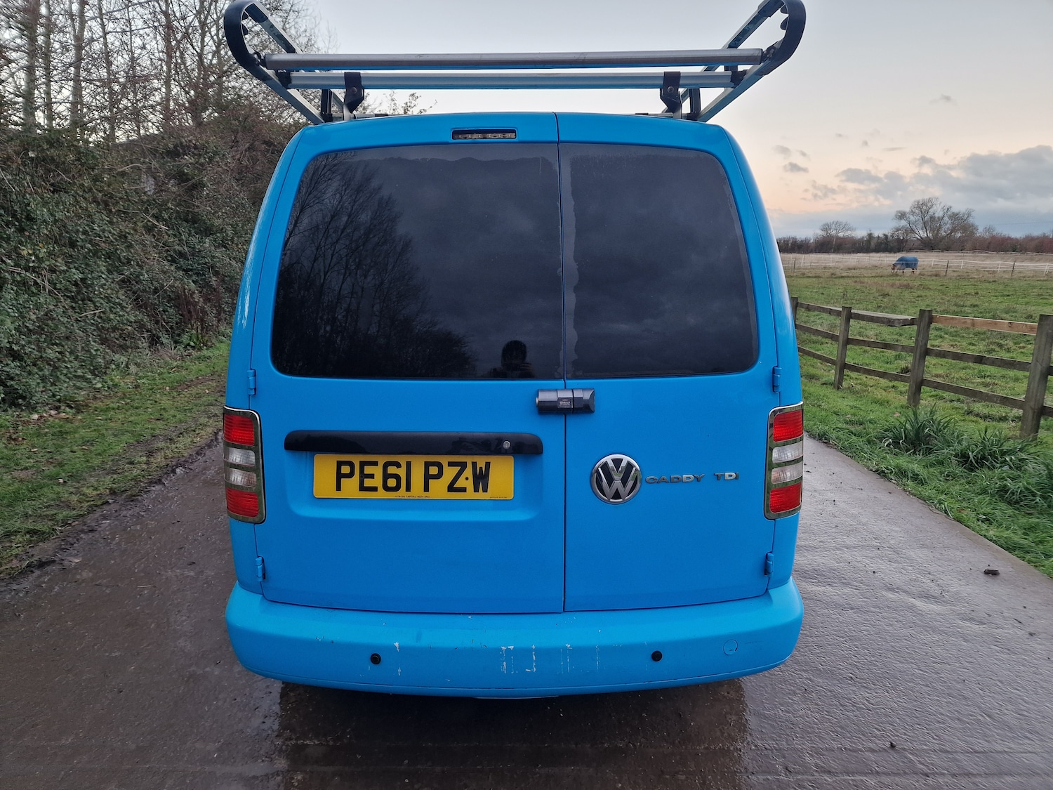 Used Volkswagen Caddy Maxi 2011 for sale - 76692883: Photo 8