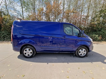 Used Ford Transit Custom 2015 for sale - 79527476: Photo