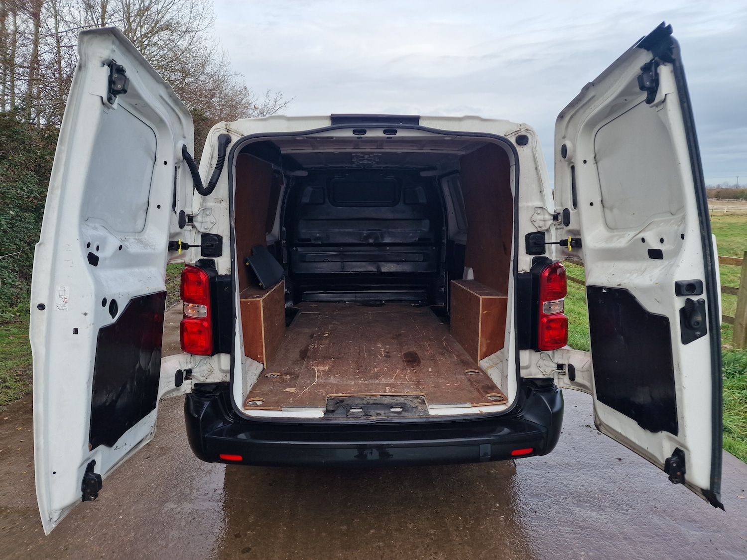 Used Vauxhall Vivaro 2020 for sale - 76864075: Photo 6