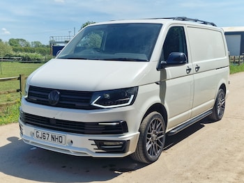 Used Volkswagen Transporter 2017 for sale - 78671672: Photo