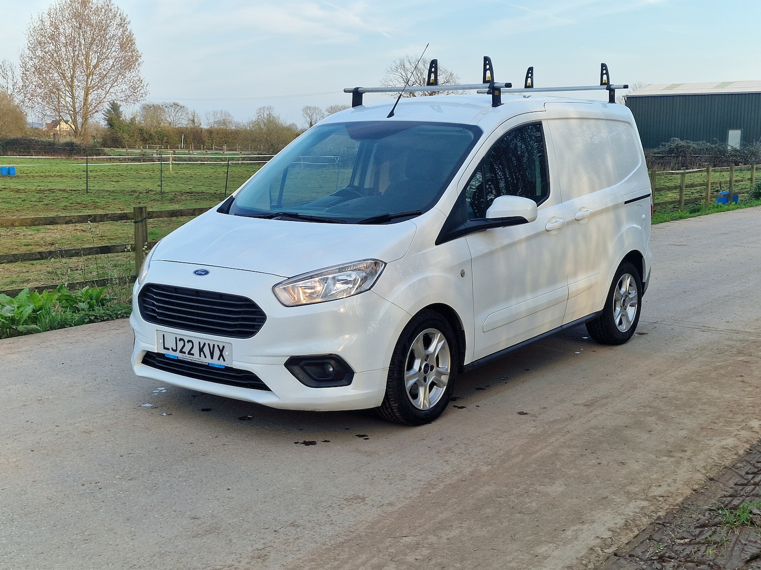 Used Ford Transit Courier 2022 for sale - 77968835: Photo 2