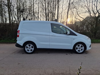Used Ford Transit Courier 2022 for sale - 77968835: Photo
