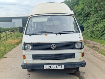 Used Volkswagen Caravelle 1988 for sale - 78918658: Photo
