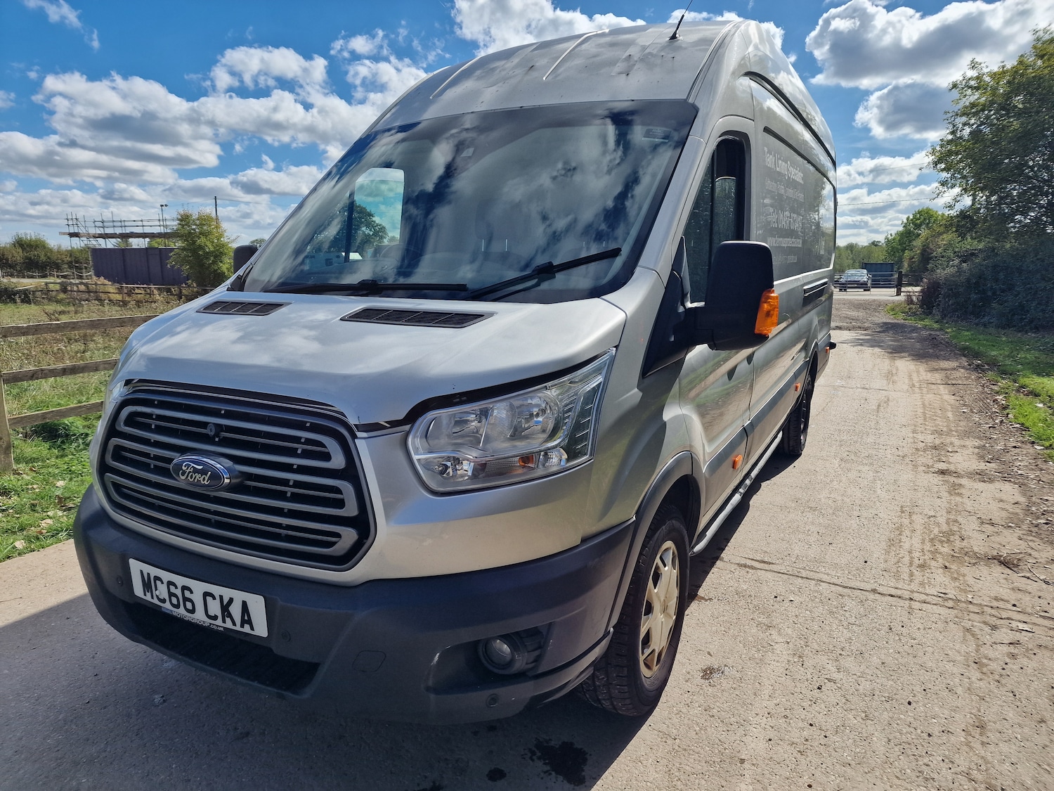 Used Ford Transit 2017 for sale - 76692887: Photo 2