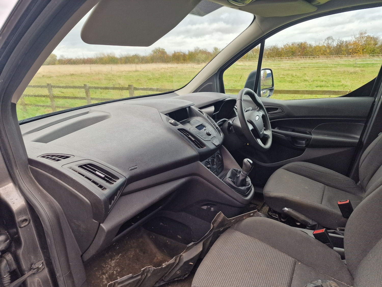 Used Ford Transit Connect 2017 for sale - 76455616: Photo 12