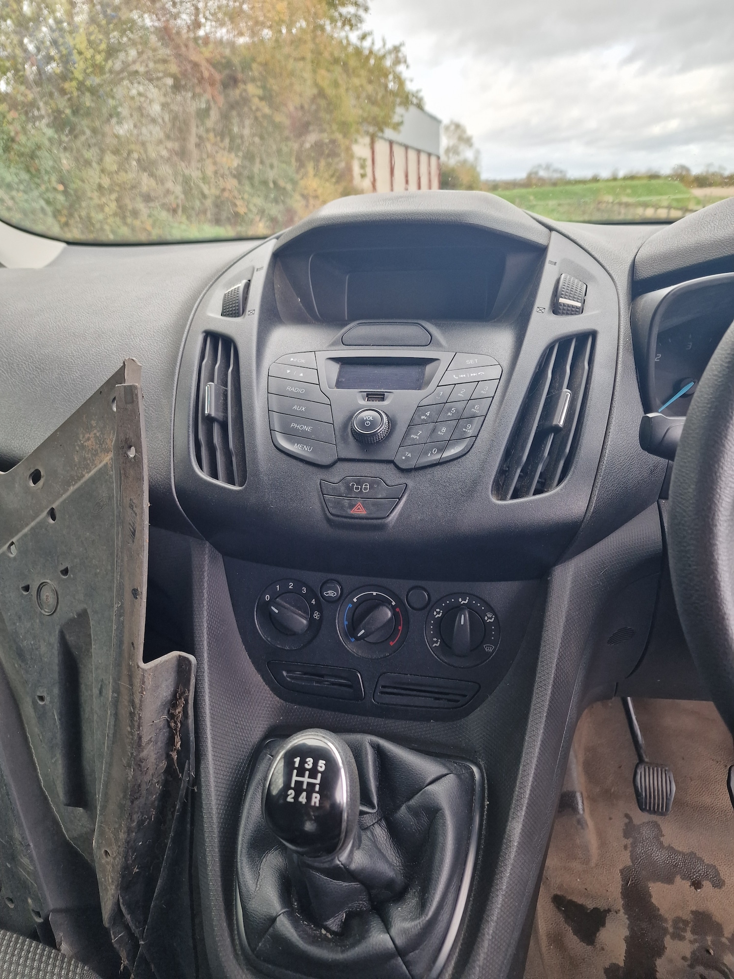 Used Ford Transit Connect 2017 for sale - 76455616: Photo 13