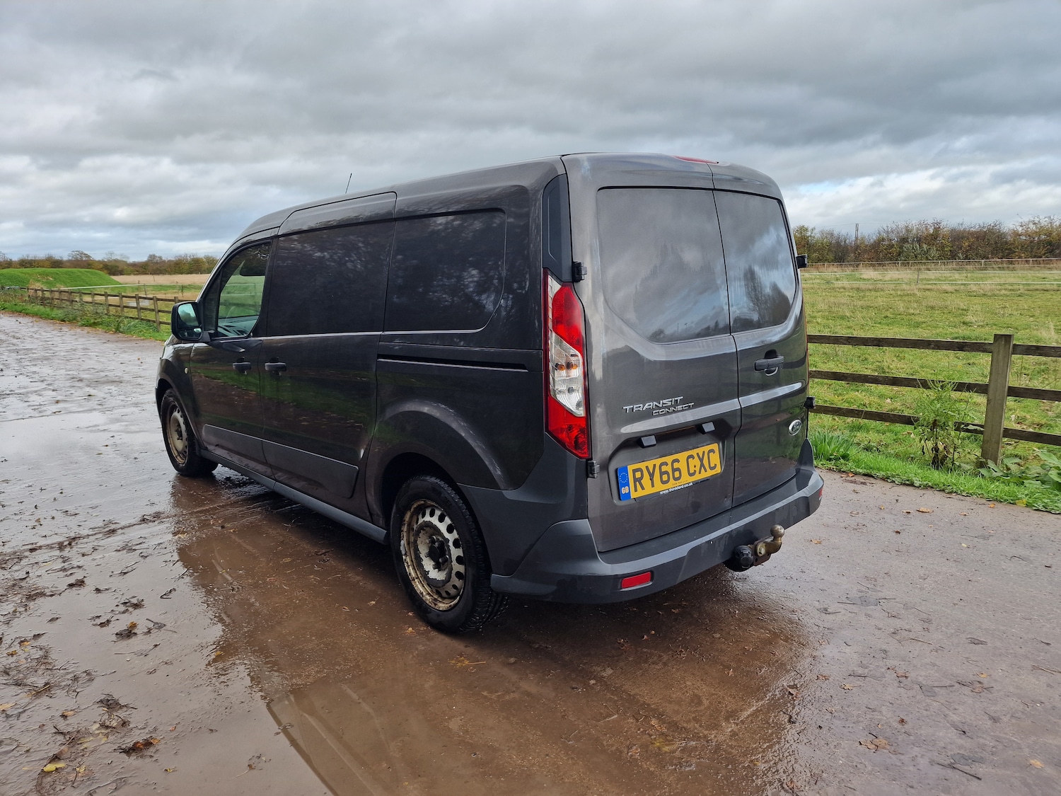 Used Ford Transit Connect 2017 for sale - 76455616: Photo 8