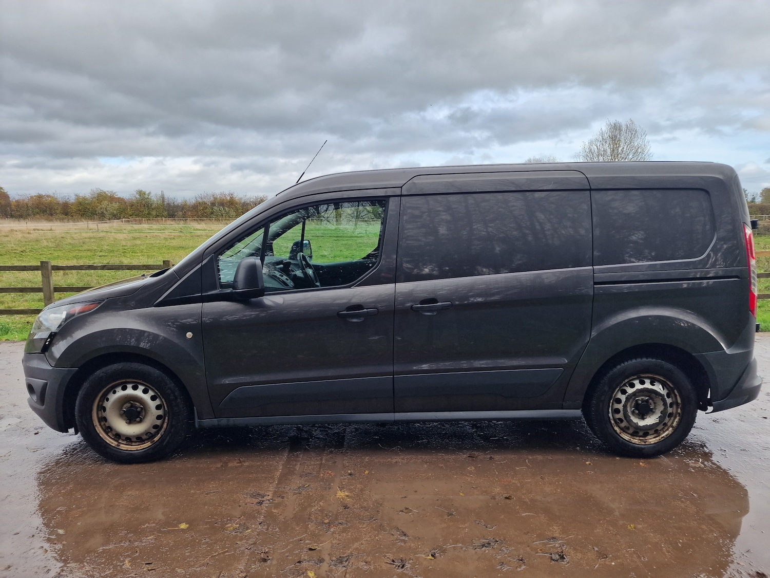 Used Ford Transit Connect 2017 for sale - 76455616: Photo 9