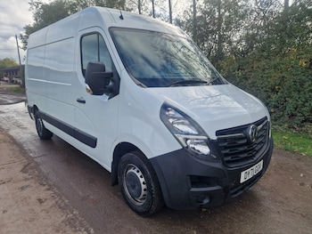 Vauxhall - Movano