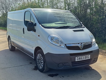 Vauxhall Vivaro feature image