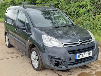 Used Citroen Berlingo 2017 for sale - 78640701: Photo