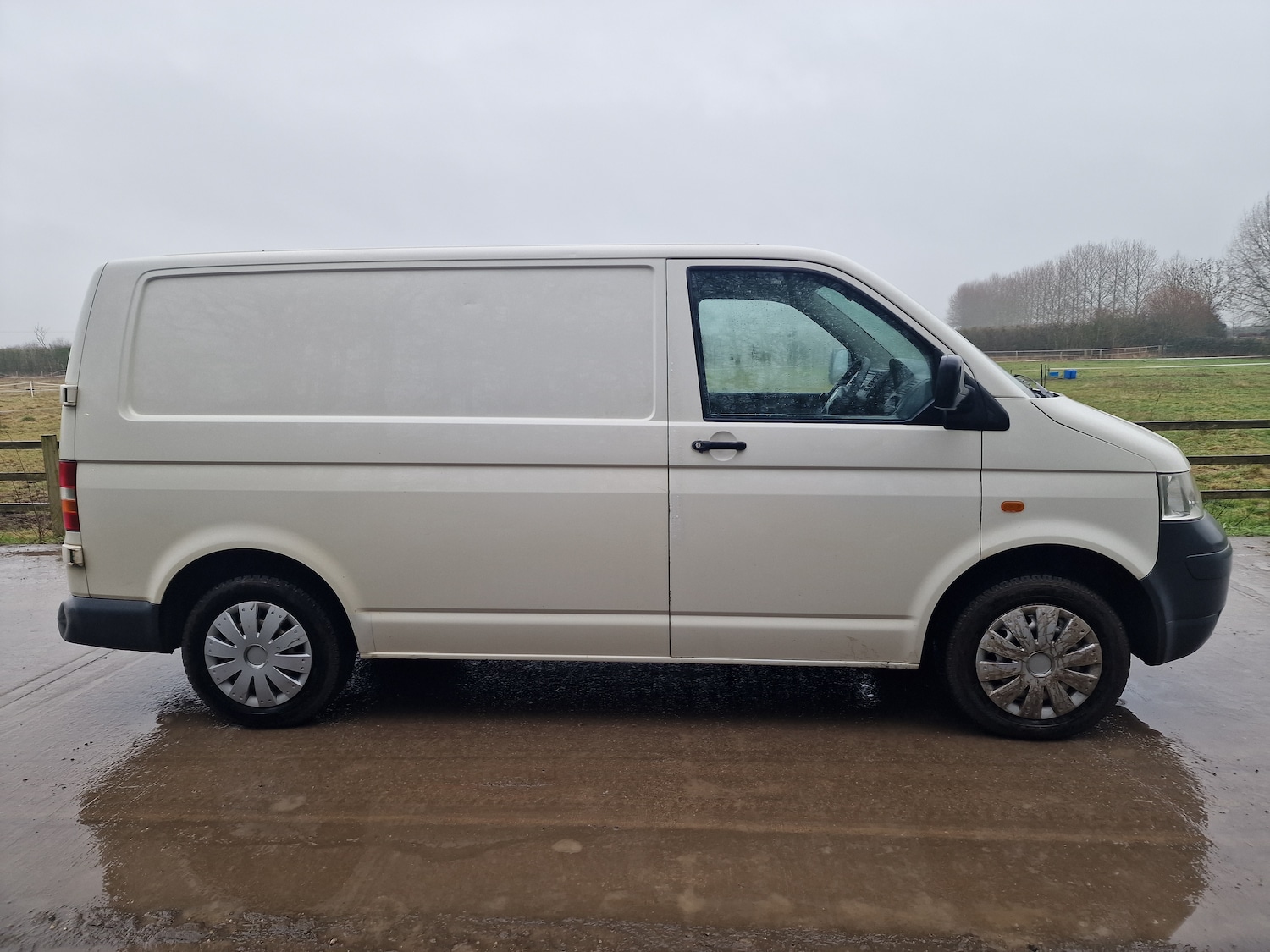 Used Volkswagen Transporter 2007 for sale - 77138508: Photo 5