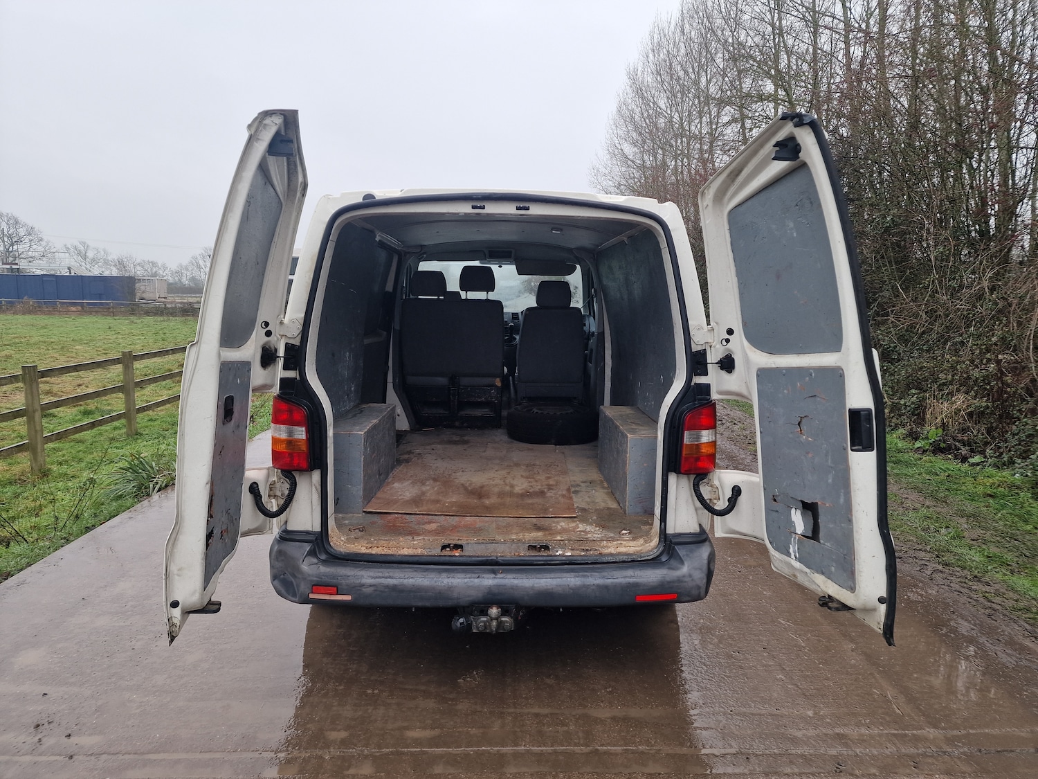 Used Volkswagen Transporter 2007 for sale - 77138508: Photo 9