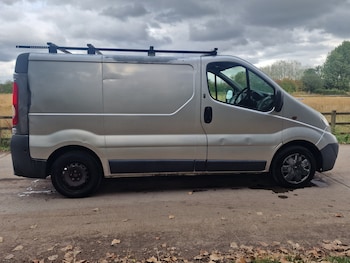 Used Vauxhall Vivaro 2010 for sale - 76322175: Photo 3