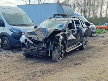 Used Mitsubishi L200 2017 for sale - 77845443: Photo