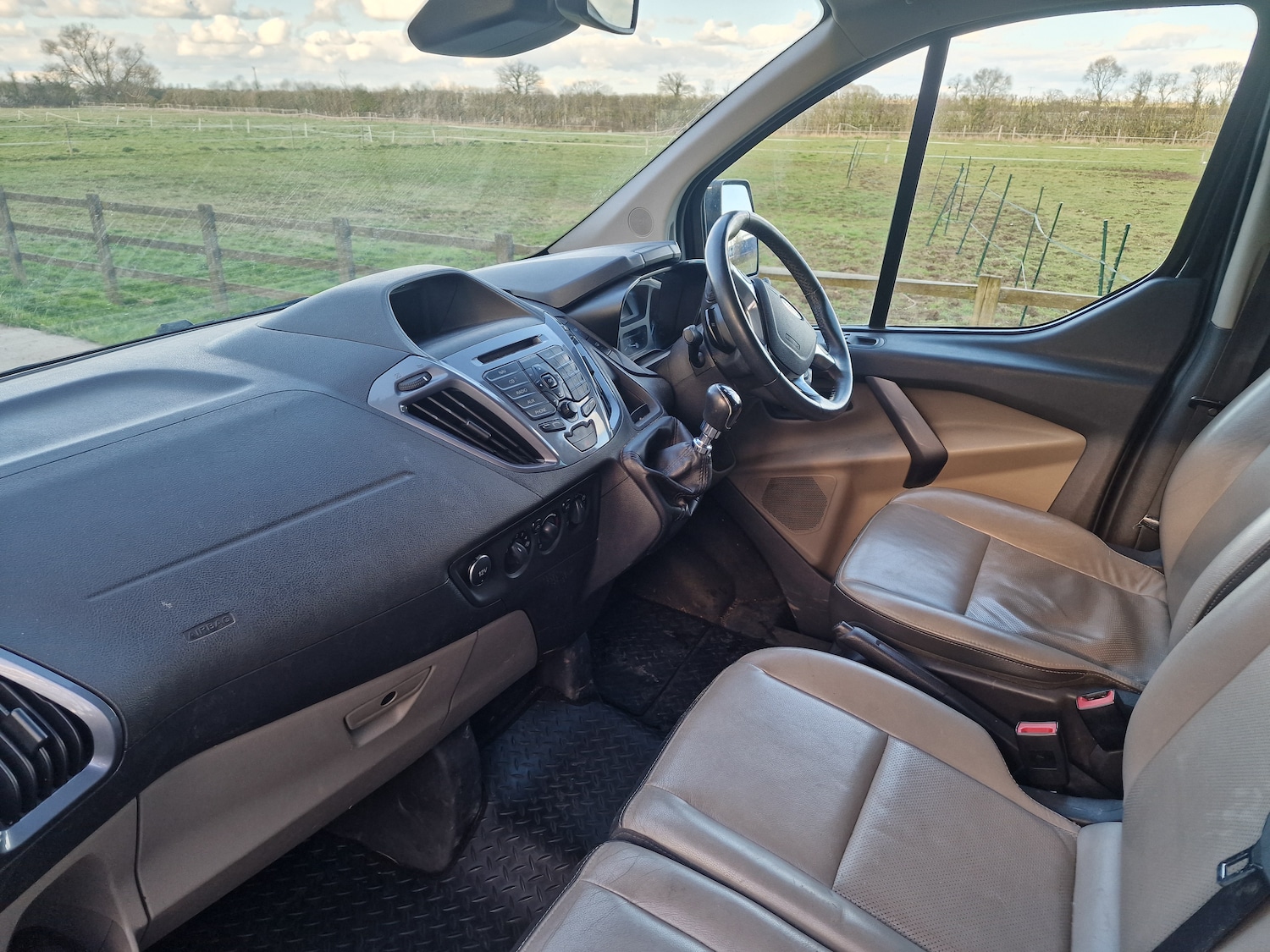 Used Ford Tourneo Custom 2014 for sale - 78106016: Photo 11