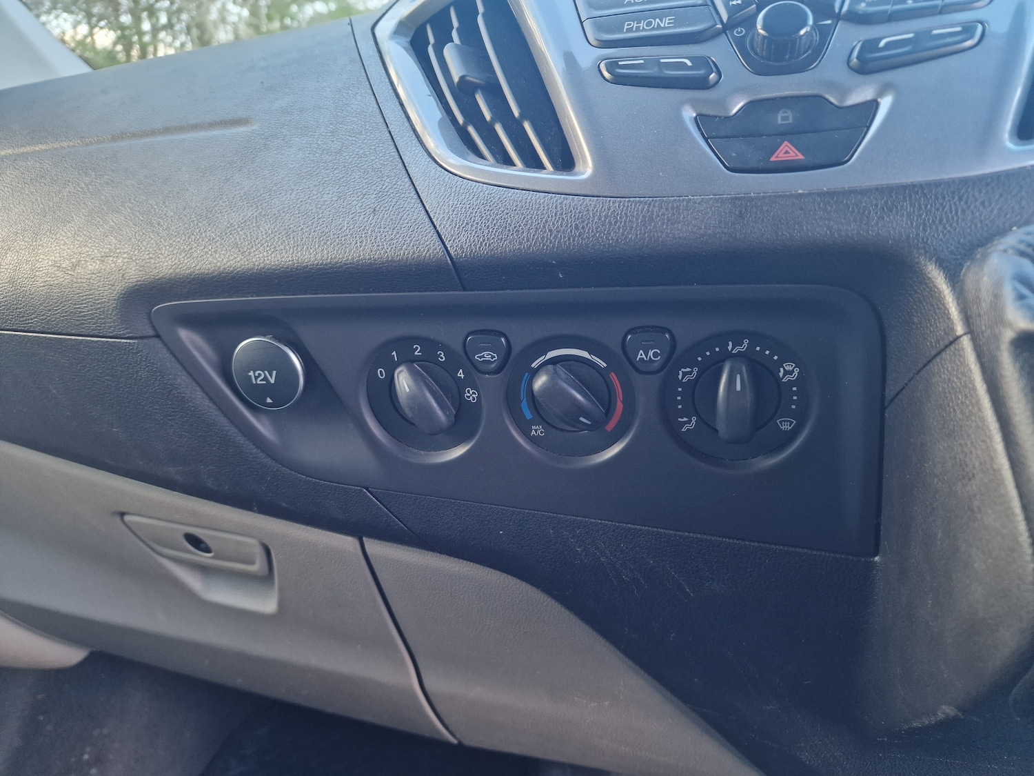 Used Ford Tourneo Custom 2014 for sale - 78106016: Photo 20