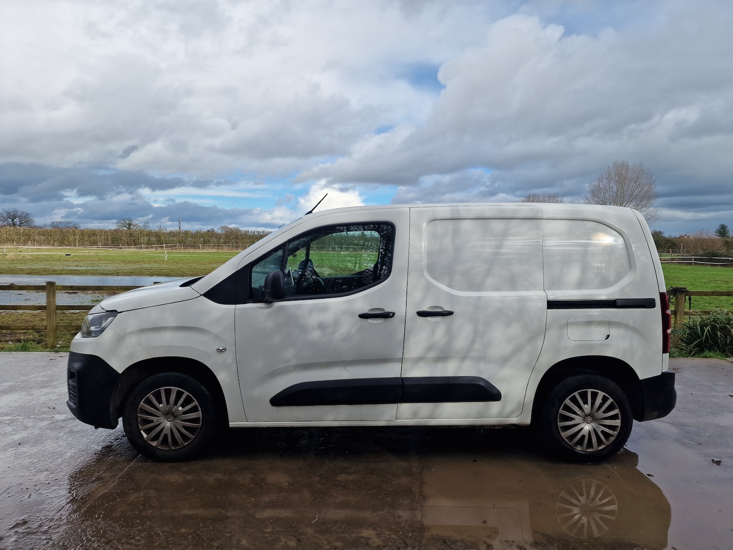 Used Citroen Berlingo 2021 for sale - 77571172: Photo 9