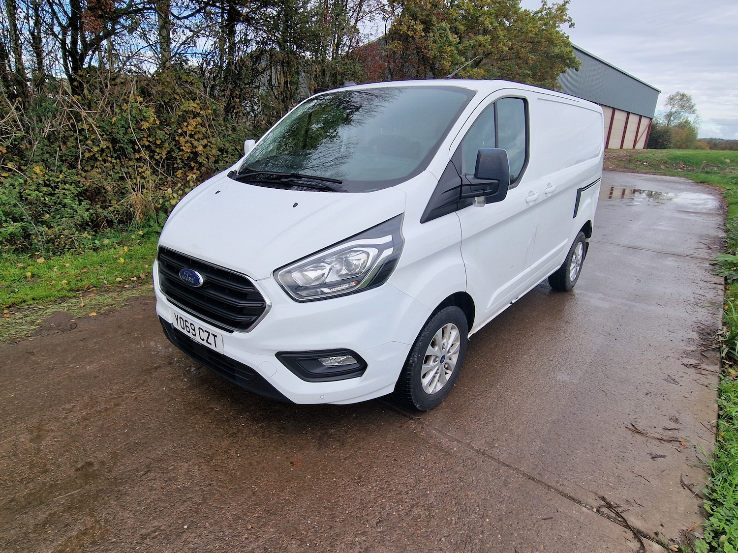 Used Ford Transit Custom 2020 for sale - 76355997: Photo 2