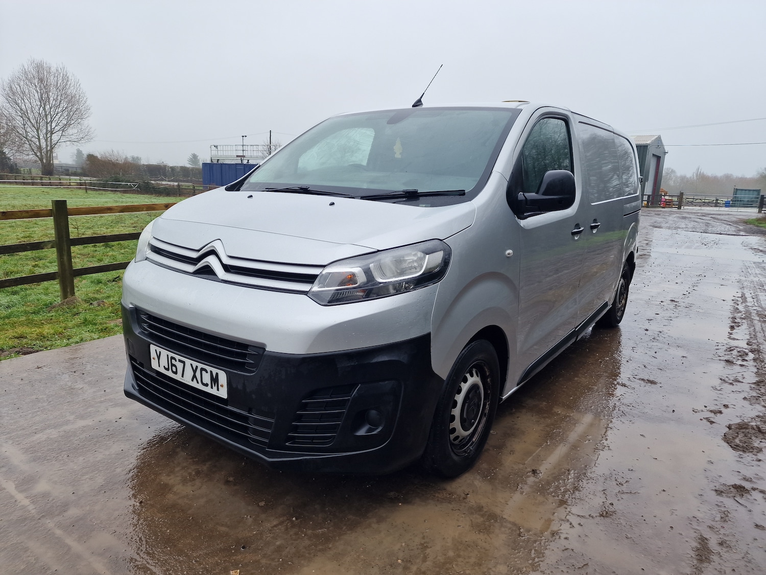 Used Citroen Dispatch 2017 for sale - 77250794: Photo 3