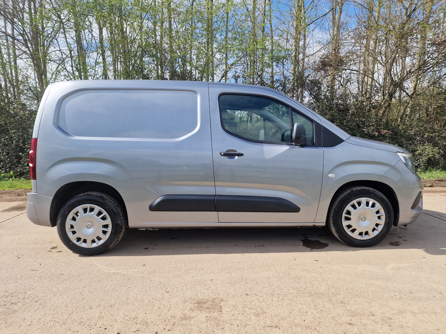 Used Vauxhall Combo 2019 for sale - 78125275: Photo 4