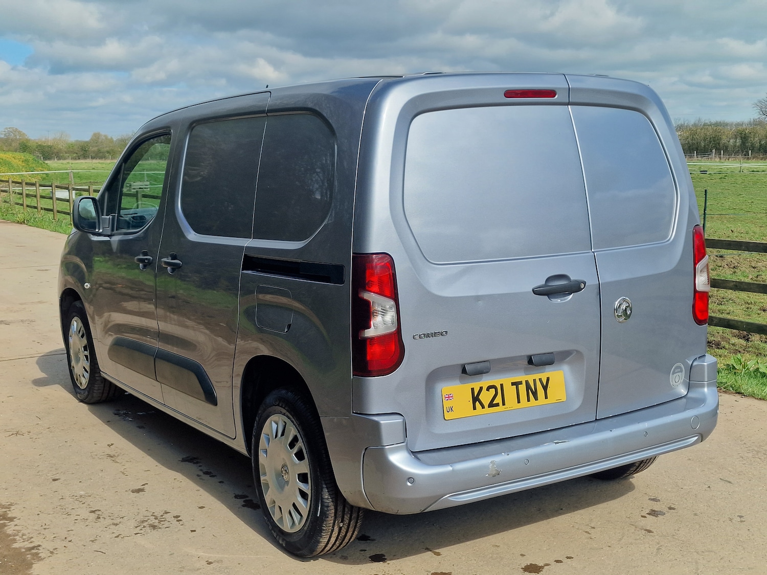 Used Vauxhall Combo 2019 for sale - 78125275: Photo 8